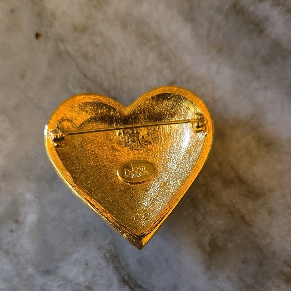 Joan Rivers Brooch - Picture 2 of 3